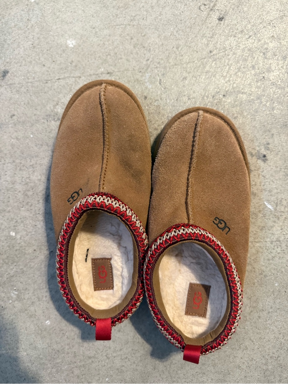 UGG Chestnut Slip-On Slippers with Red Trim